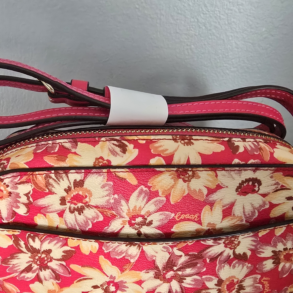 Coach Mini Camera Bag with Vintage Daisy Script Print NEW - Picture 7 of 16